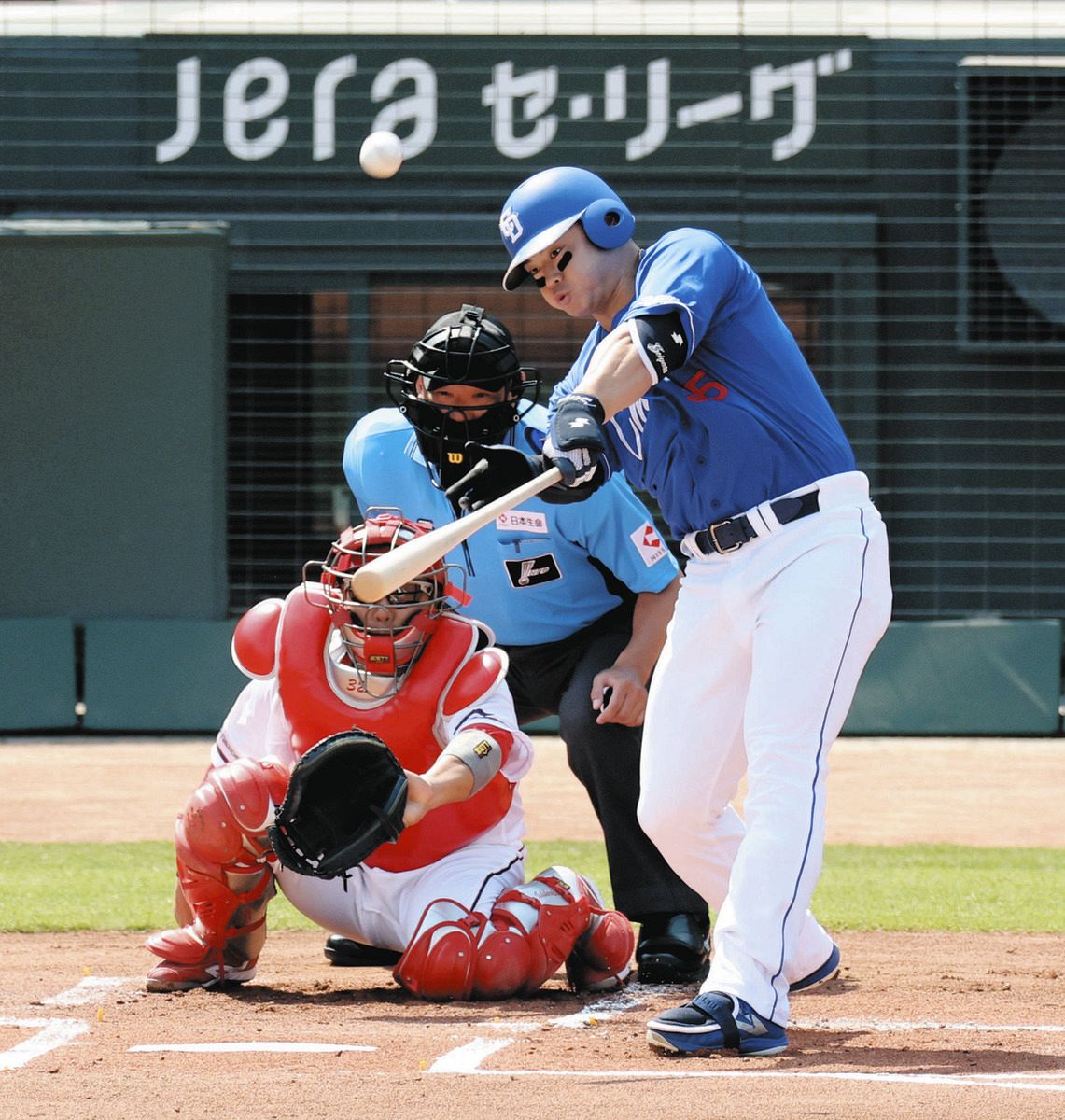 中日・細川成也、左手一本で見せたパワーと技術 2年連続20本到達に和田