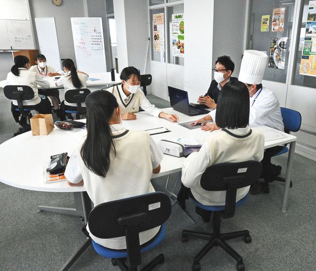 お題は「バナナスイーツ」 浜松大平台高生が地元企業と開発商談：中日