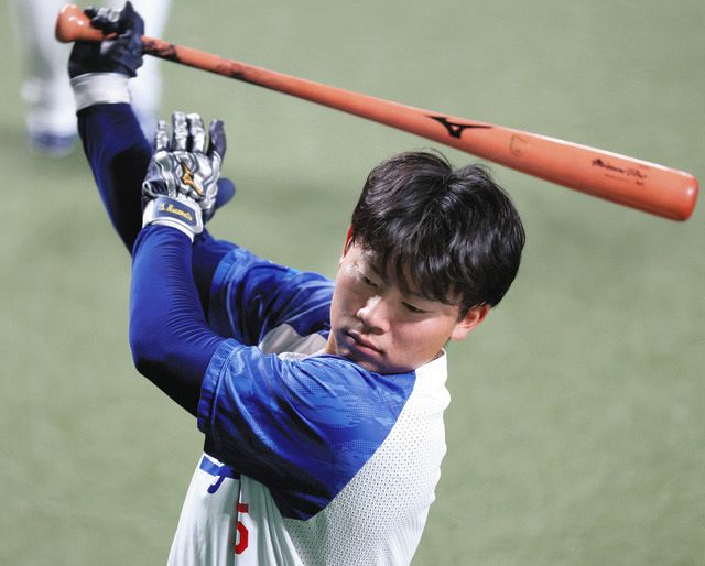 中日ドラゴンズ 村松開人実使用バット 好調維持の村松開人、プロ入り初の東京Dの巨人戦へ「軸足に（重心を