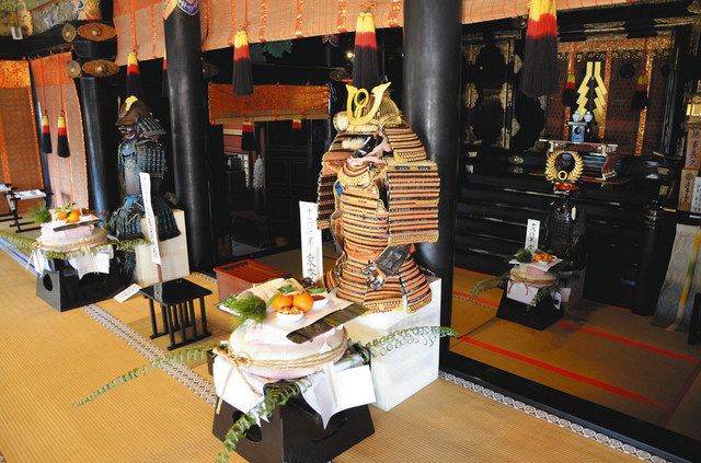 将軍甲冑飾り五穀豊穣願う 久能山東照宮で春季大祭：中日新聞しずおかWeb