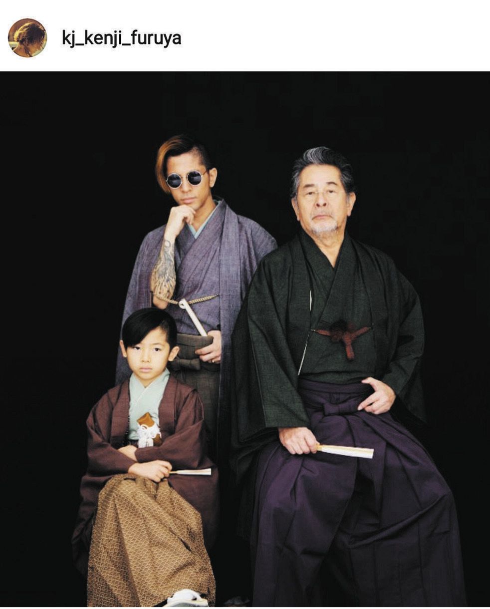活動歴および当時の関連ビジュアル記録