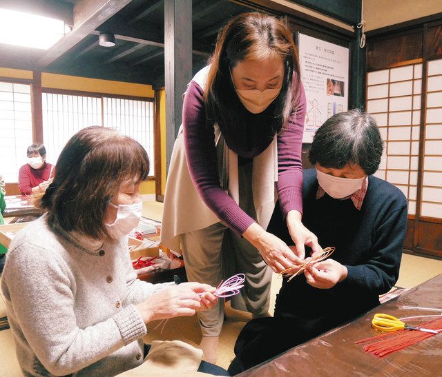 水引で新年祝おう 正月飾り作りに挑戦 金沢：北陸中日新聞Web