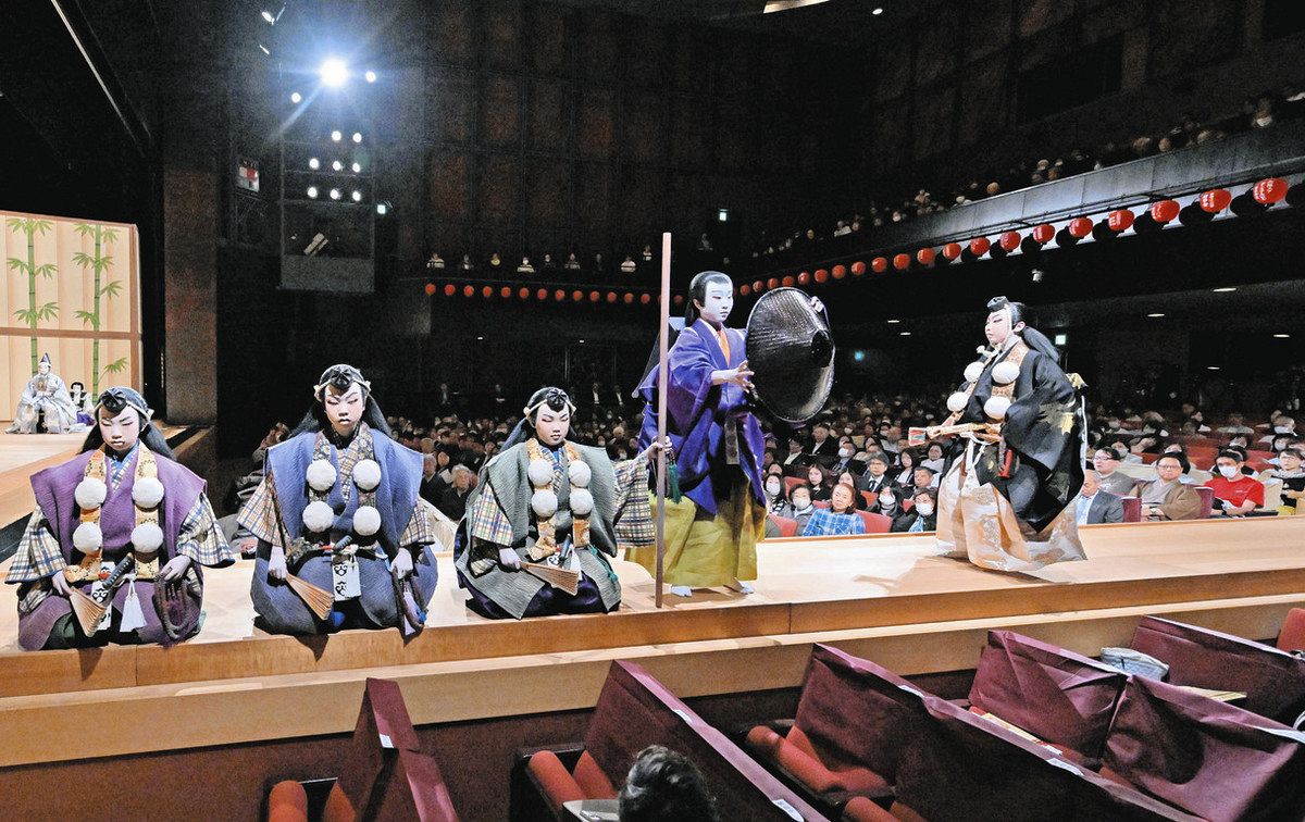 こども歌舞伎】役者ら「やり切った」 長年指導 寺島さんも称賛 團十郎