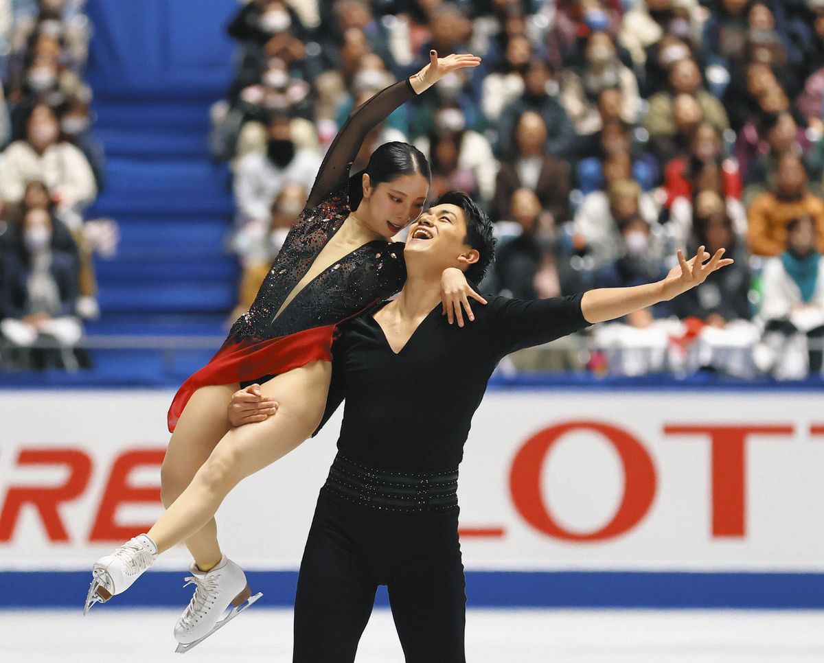 坂本花織「シカゴ」で魅了GP連覇、ファイナル進出 フィギュア