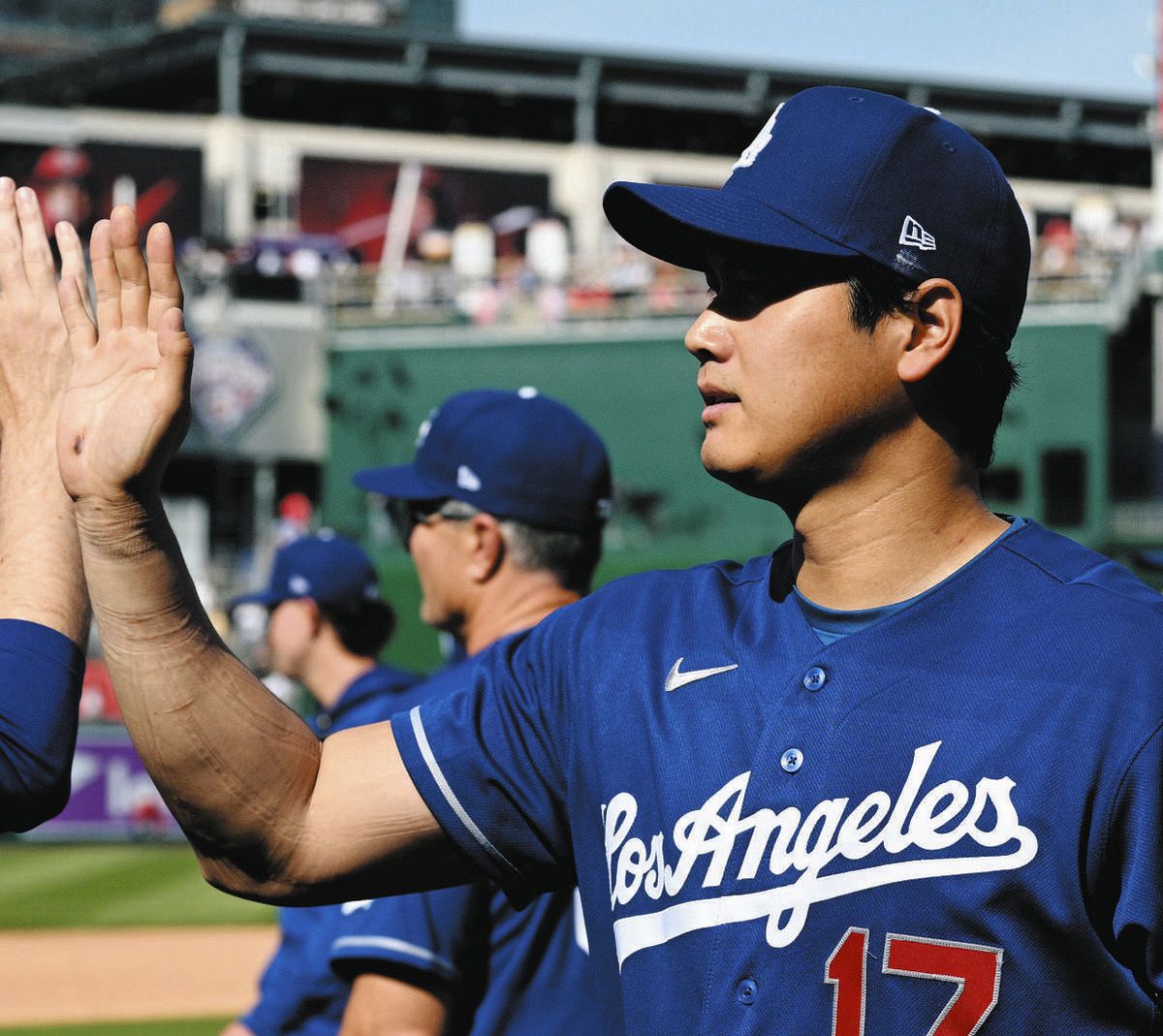幸運のユニホームだ」大谷翔平が投稿した『青ユニ4人衆』計4発10打点の 