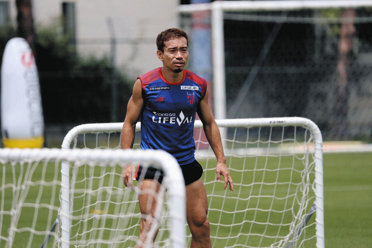 FC東京・長友佑都、3月に続き日本代表に選出「5回目のW杯へぶれずに