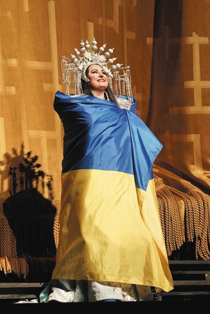 メトロポリタンから祖国へ届け祈り ウクライナ人歌手、オペラ主演