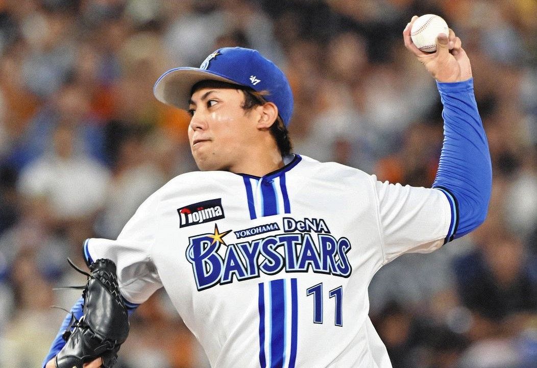 東克樹が球団史上初、投手でゴールデン・グラブ賞「守備の面でもチームに貢献していきたい」【DeNA】：中日スポーツ・東京中日スポーツ