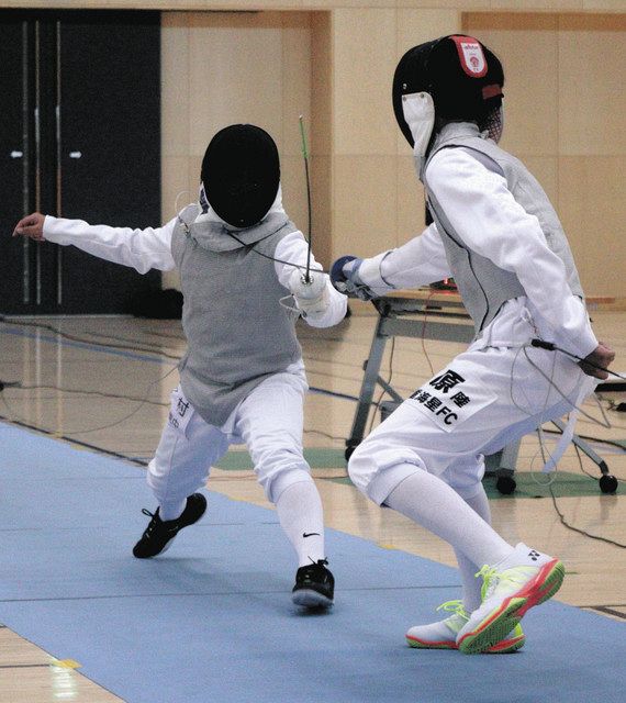 6部門で剣さばきを競う 津・サオリーナで市民フェンシング：中日新聞Web