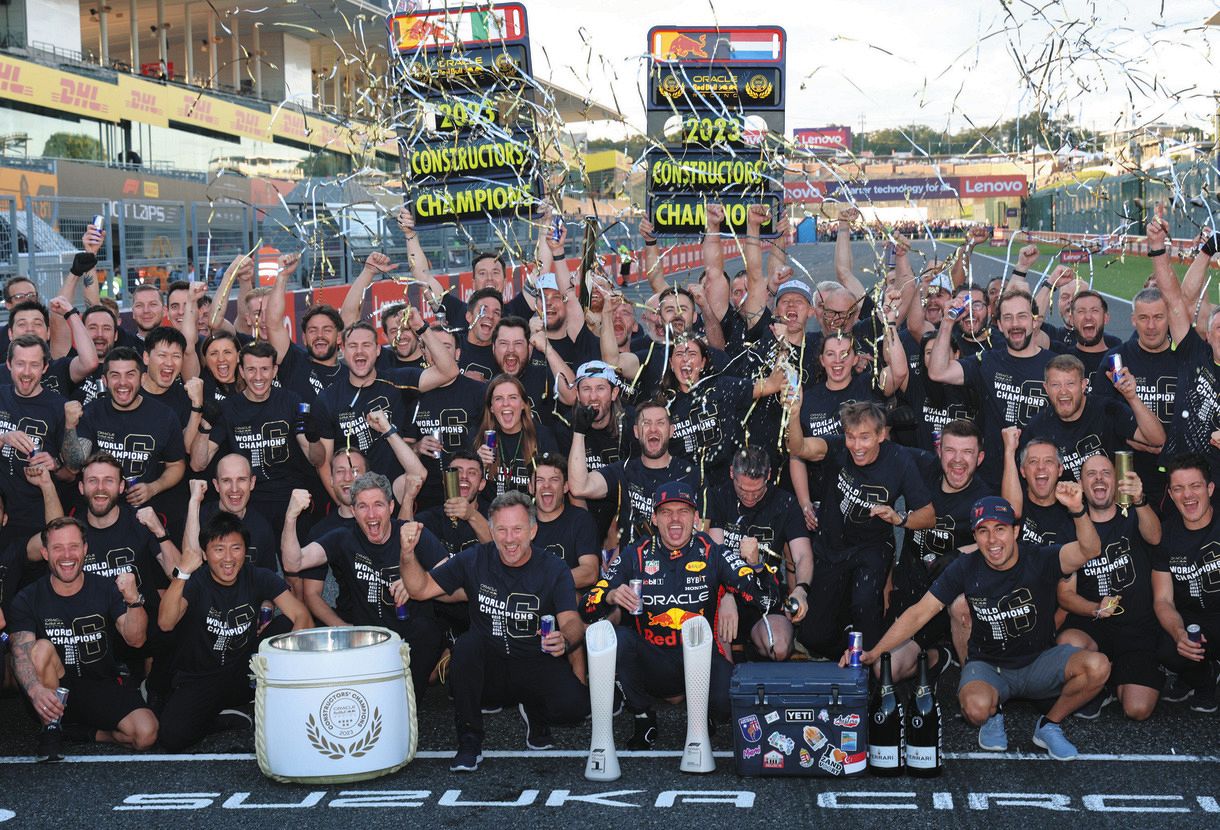 写真特集】F1日本グランプリ決勝、白熱の3日間に幕 来年は春開催