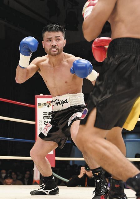 ボクシング元世界チャンピオン比嘉大吾　直筆サイン入り❣️8オンスグローブ 2025年最新】比嘉大吾の人気アイテム - メルカリ ボクシング元