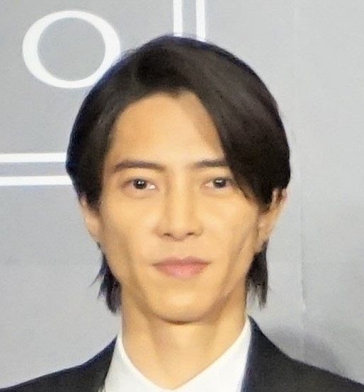 山下智久 芸能生活26周年を報告 これからも恩返しできるように高みを目指し頑張ります 中日スポーツ 東京中日スポーツ
