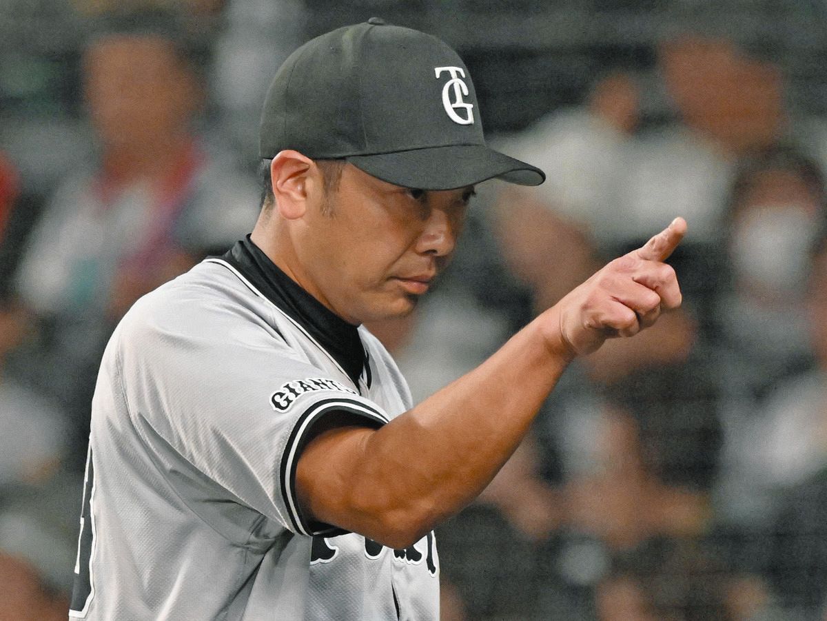 巨人・阿部監督「あそこがすべて」と八回満塁の逸機を悔やむ