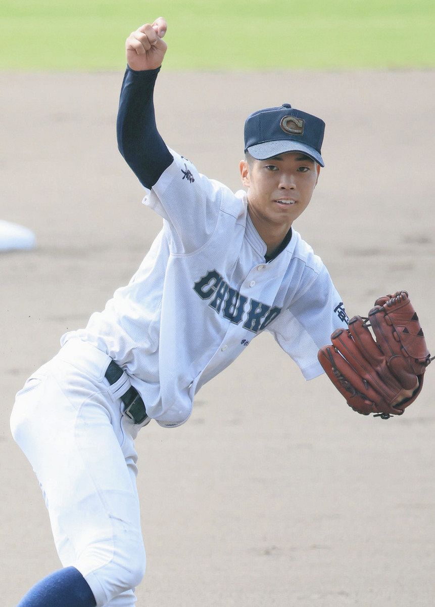 井原打線を１失点に抑え、完投勝利した清水楓投手＝ウインク球場で
