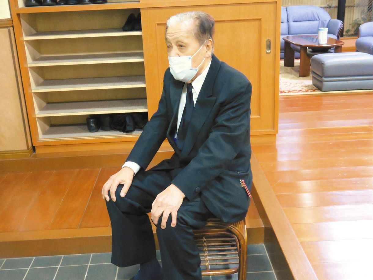 世 志 凡 太