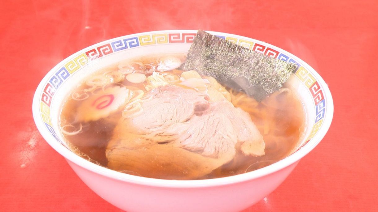 88歳職人が作る「愛の手打ち国宝級ラーメン」55歳年下の妻が支えに
