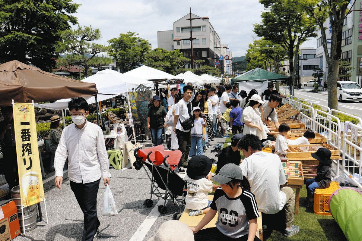 彦根市を「歩きたい街」にできるか 市が社会実験、彦根城周辺の回遊に 