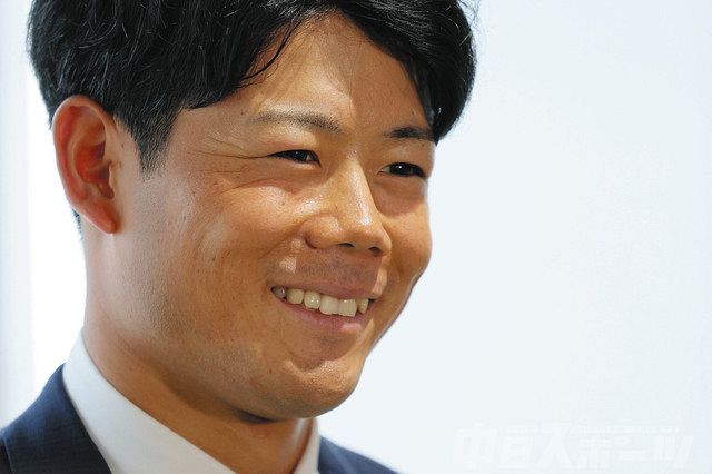 戦力外通告 松田:中日スポーツ・東京中日スポーツ