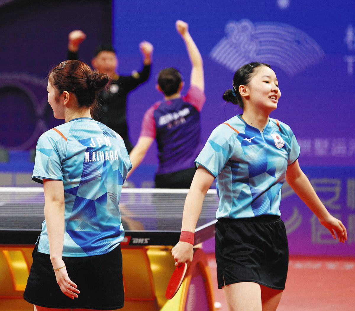 張本美和　ミニスカ アジア大会〉卓球女子ダブルス、木原美悠、張本美和は銀 世界1位、韓国ペアに敗れる：中日新聞Web
