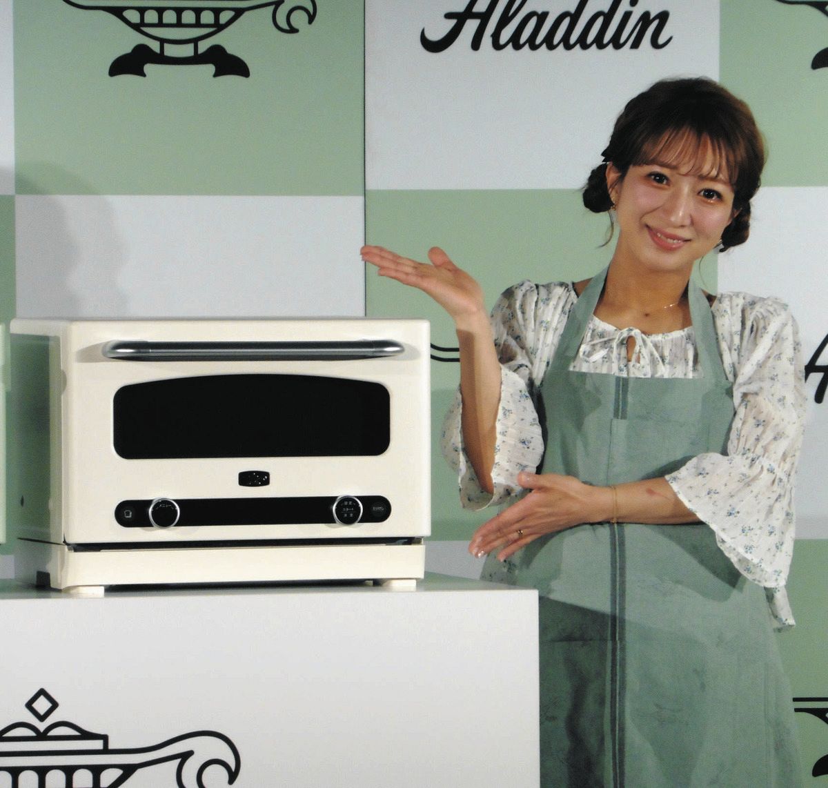 辻希美プロデュースのコットンガーゼエプロンがライフスタイル