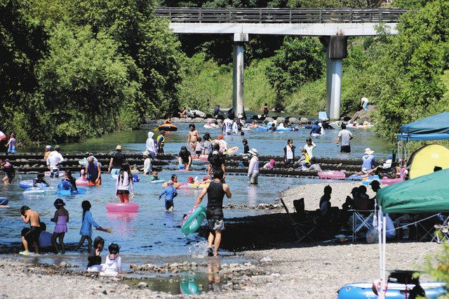 浜松 二俣川に行楽客殺到でトラブルも 住民 善意に期待 中日新聞しずおかweb 浜松 二俣川に行楽客殺到でトラブルも 住民 善意に期待 中日新聞しずおかweb