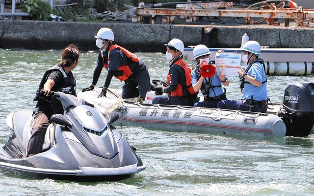 水上バイク、安全に遊んで 三方五湖で敦賀署など注意喚起：中日新聞Web