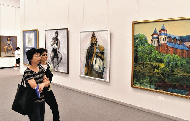 幼児から９０歳まで、絵画力作 「南風展」県美術館で始まる：中日新聞Web