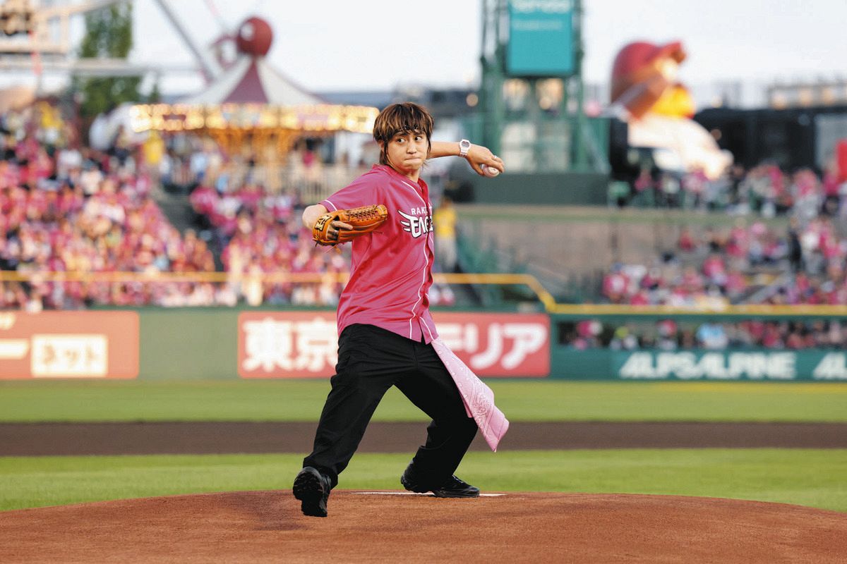 楽天】「Hey！Say！JUMP」八乙女光が3年連続のセレモニアルピッチで