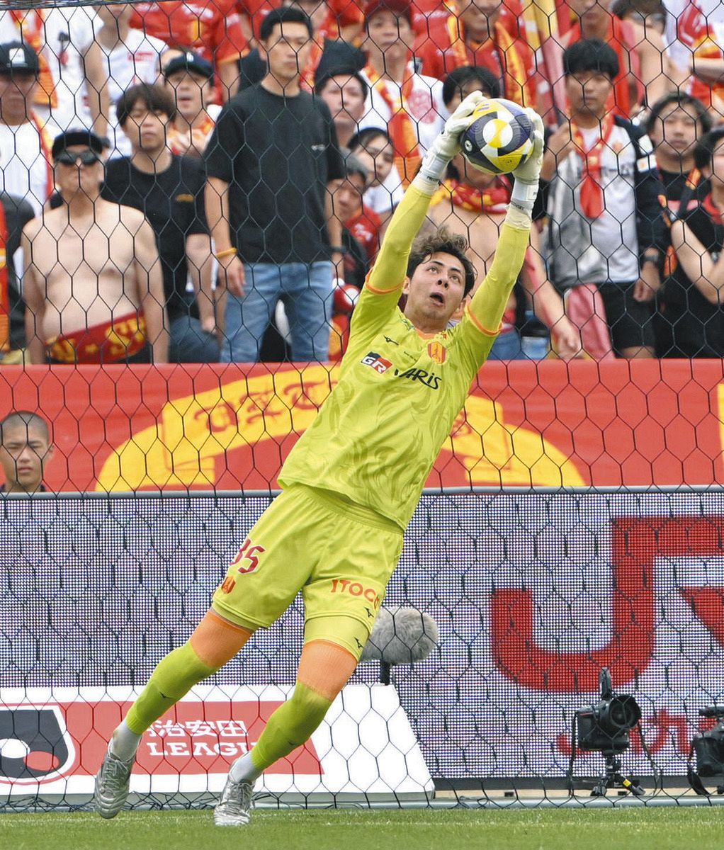 サッカー日本代表・森保監督、名古屋グランパスGKピサノに言及「彼が出