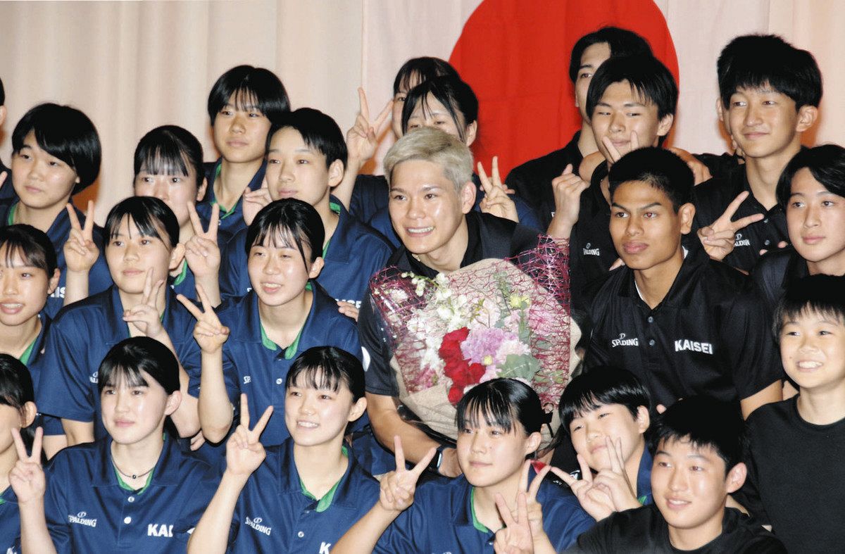 やると決めたら突き進んで」 五輪バレー男子の西田選手、母校・海星高