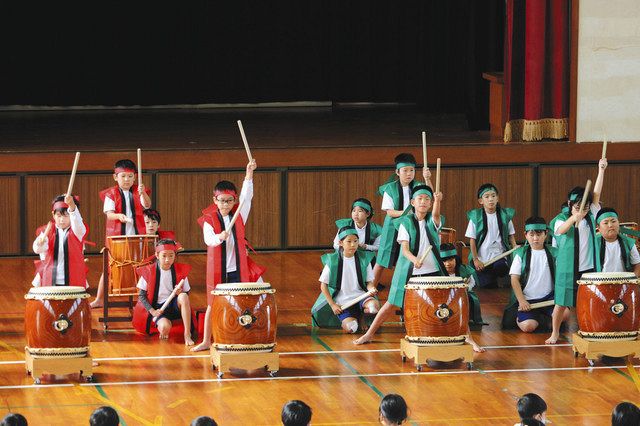 わが校のイチ押し＞ 松阪・松江小 和太鼓演奏：中日新聞Web