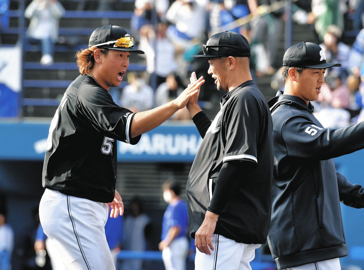 監督代行の福浦和也ヘッドが初指揮 2桁得点大勝も「采配はもう少し時間