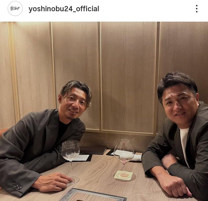 ◇高橋由伸さん、鳥谷敬さん“スーパーイケオジ”ツーショット【写真