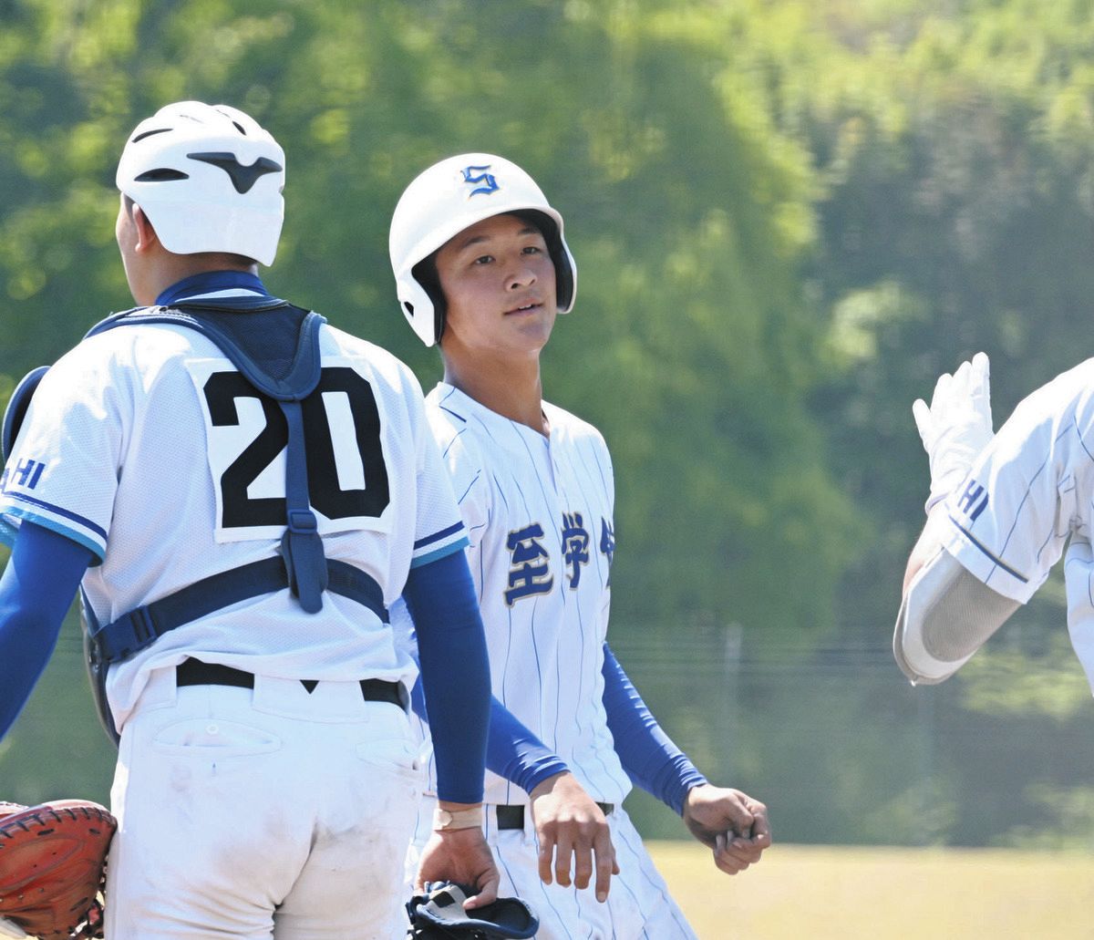 至学館、日本福祉大付に雪辱12得点 3打点の井口「監督が一番気合が入っ