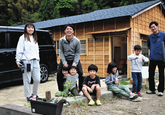 探究学習を重視 「藤枝みんなのミライ楽校」開校：中日新聞