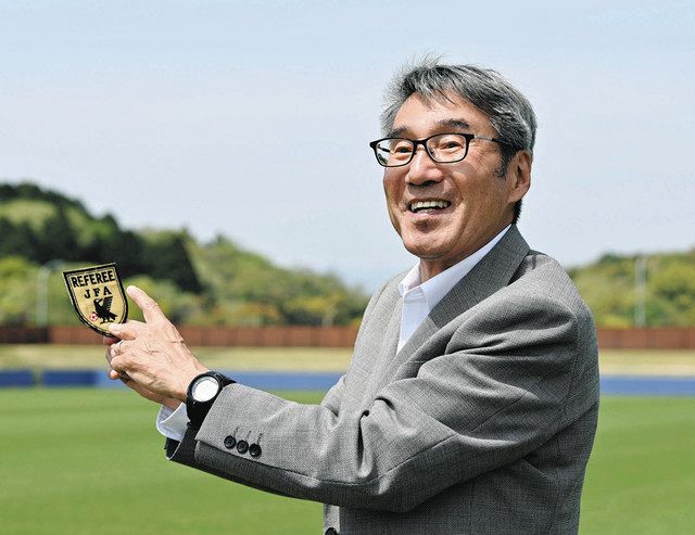 みえ人模様 県内初のサッカー１級審判員 福岡幹男さん 伊賀市 中日新聞web