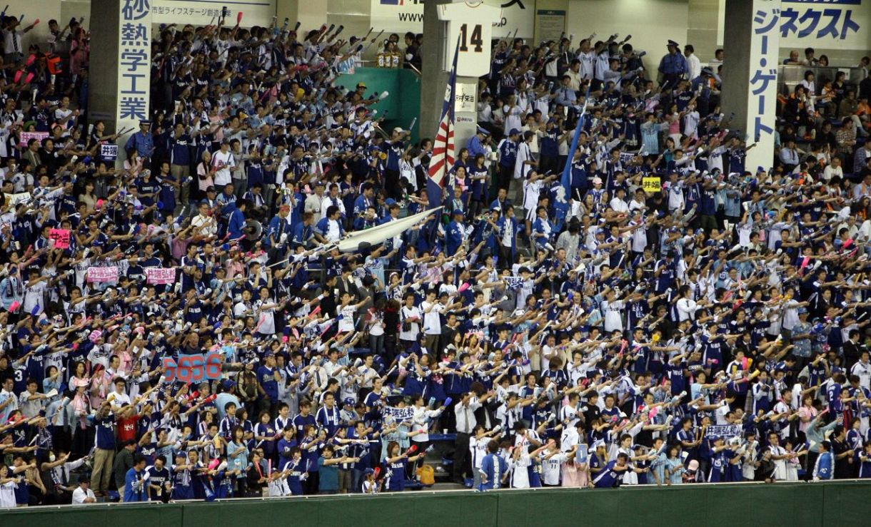 中日ー巨人戦きょう2000試合目】井端弘和さんは青く染まった東京ドーム