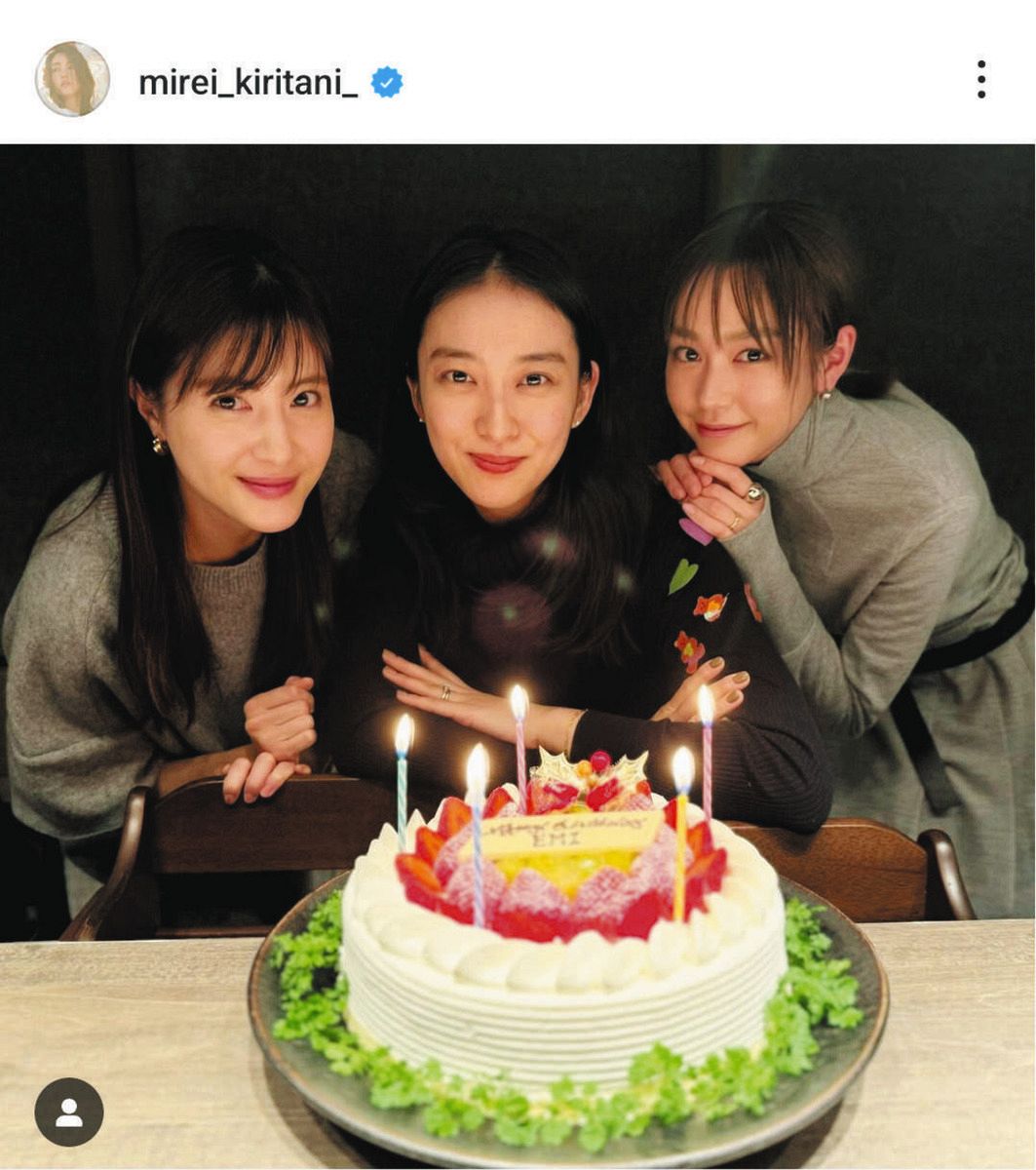 ◇桐谷美玲、武井咲、佐藤ありさ クリスマスに美しすぎる女神降臨