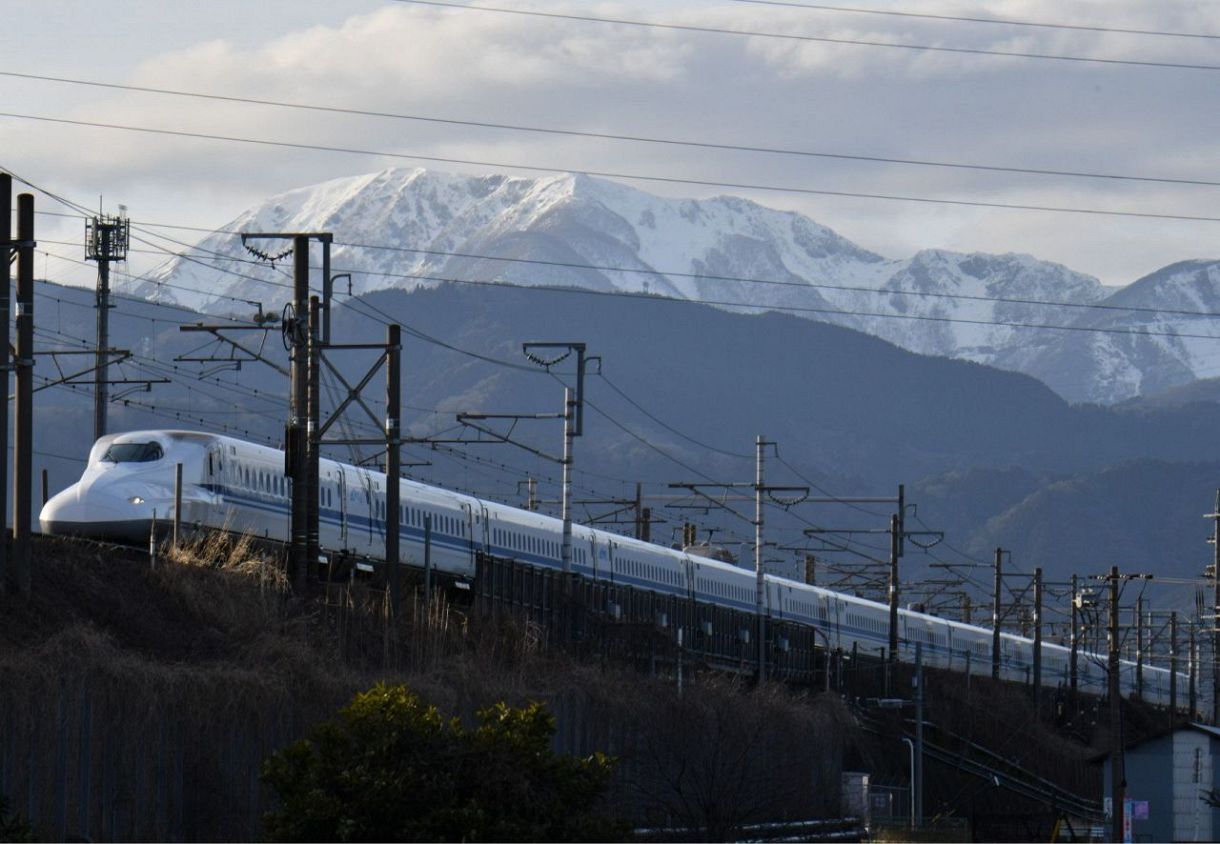 東海道新幹線、名古屋ー新大阪間も大幅減便 近鉄は振り替え客見込み増便へ：中日新聞Web