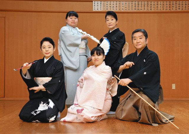 日本舞踊工藤流 三世宗家・扇寿の追善公演 家族総出 理屈抜きの楽しさ