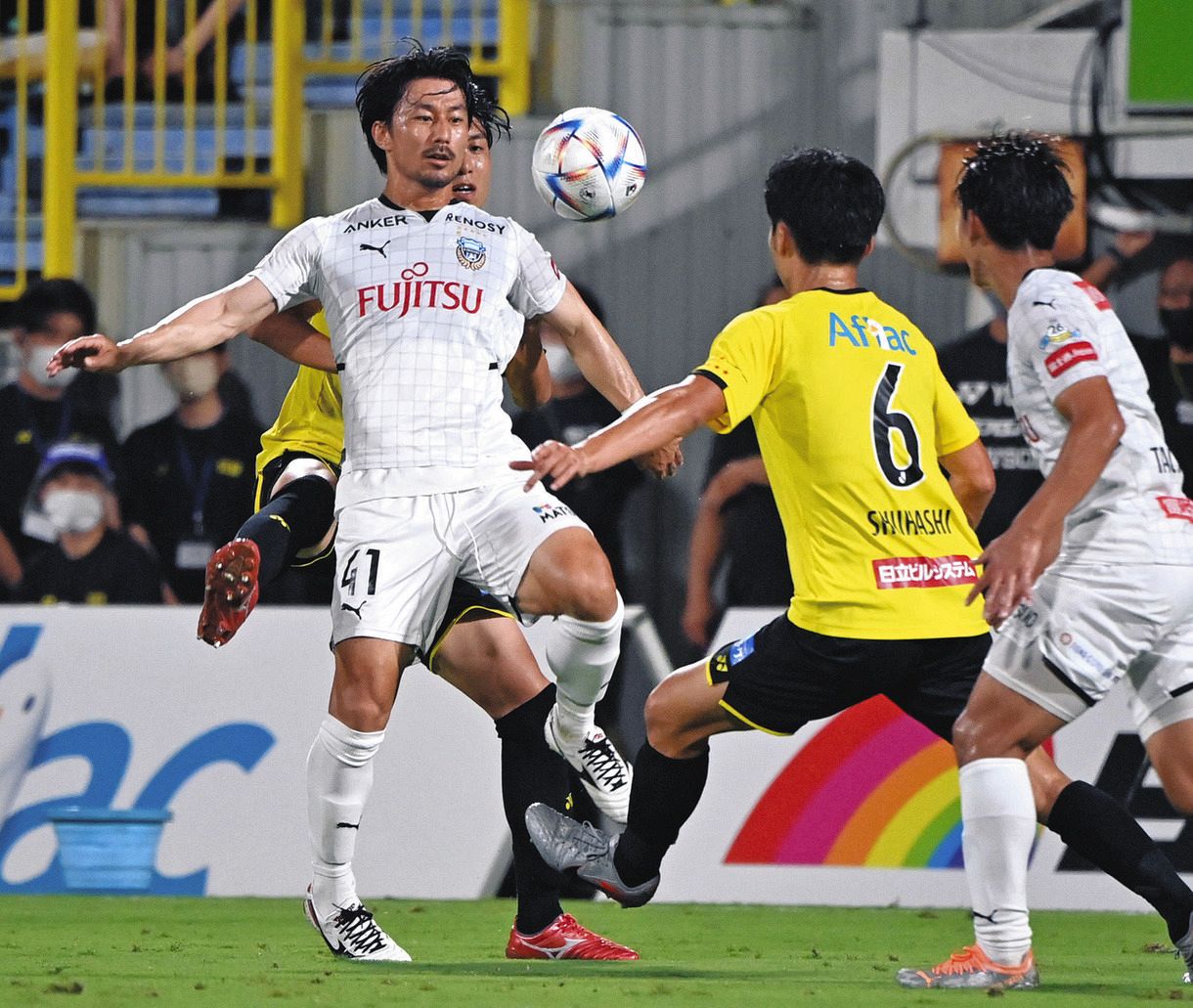 川崎 鬼木監督が 別格の存在 と信頼寄せる家長昭博 逆転v3にらむ36歳 天才 の動きに注目 中日スポーツ 東京中日スポーツ