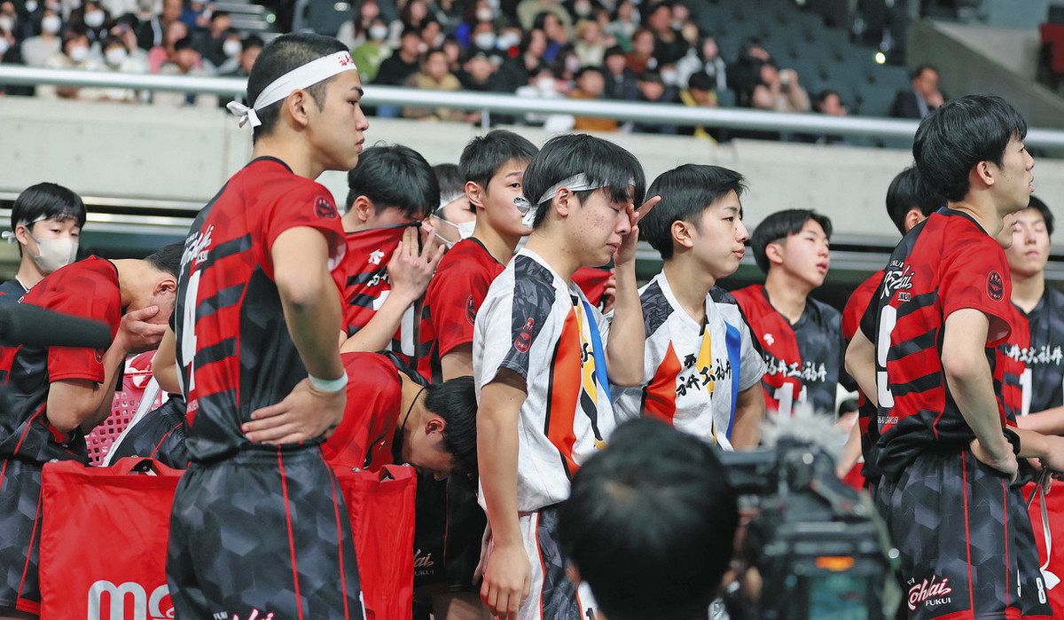 春高バレー】福井工大福井、県勢初の準優勝 強豪に最後まで食らい付い