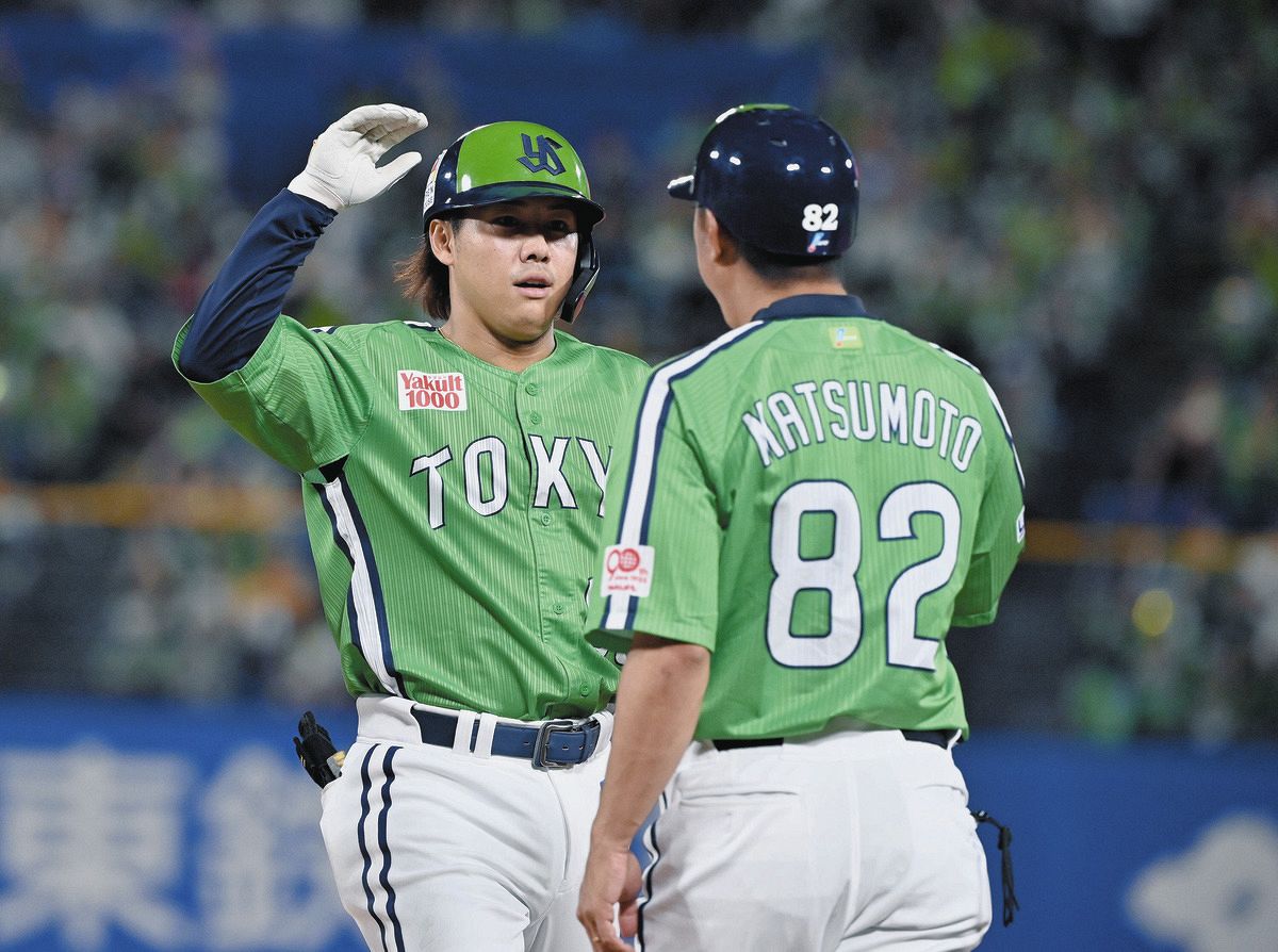 ヤクルトが今季初の5連勝 決勝打の赤羽由紘「自分のスイングが