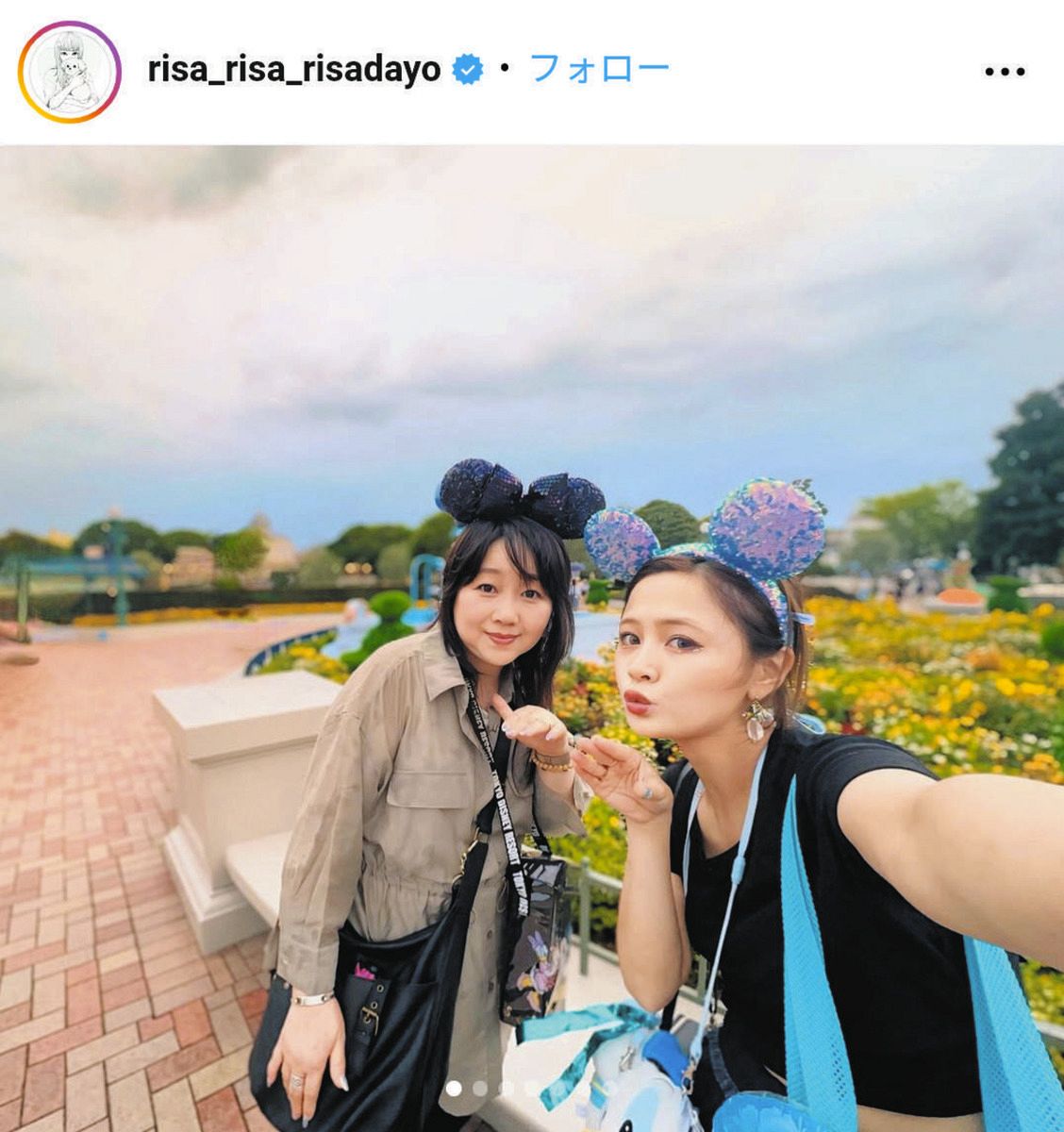 ◇新垣里沙、「ママと2人ディズニー」ショット【写真】：中日スポーツ