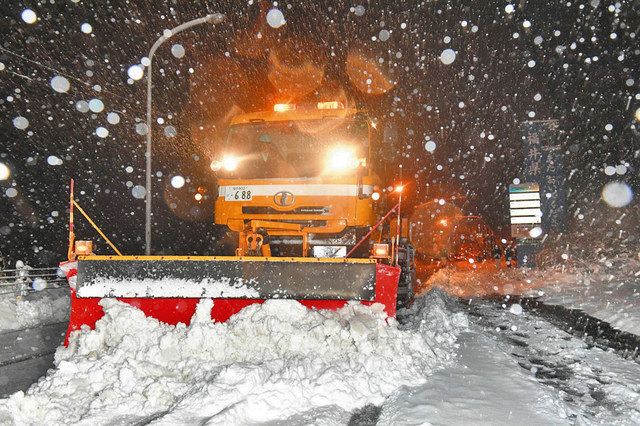 大野九頭竜 積雪26センチ 勝山北谷 除雪車、県内初出動：日刊県民福井Web