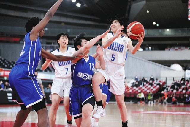 桜花学園 準決勝で終始圧倒 ２８日決勝 全国高校バスケ 中日新聞web