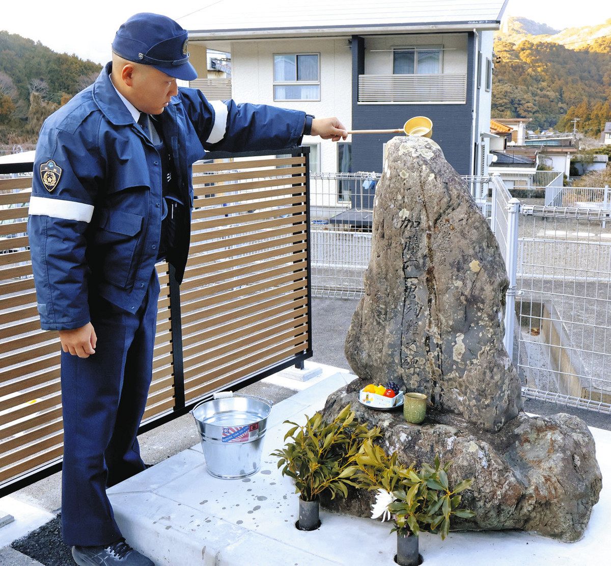 加藤警視の尊き意思を引き継ぐ 昭和東南海地震で避難誘導中に殉職：中