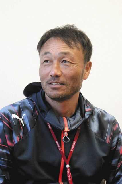 旗手 強烈シュートを 浜松開誠館高の青嶋監督 中日新聞しずおかweb