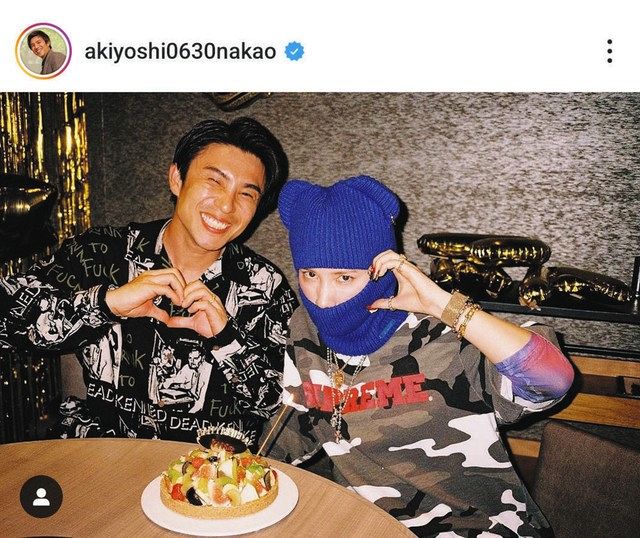 ◇中尾明慶と仲里依紗 なかよし夫婦ショット【写真】：中日スポーツ