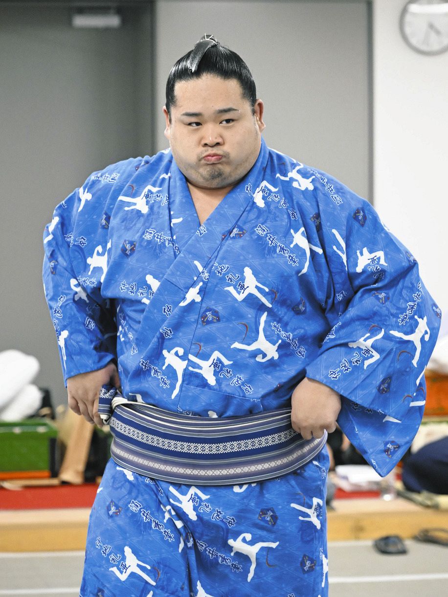 写真】錦富士、中日・涌井秀章と仲地礼亜の名前やシルエットの入った